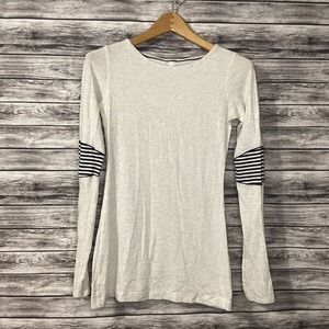 Lululemon Devotion Shirt Womens 4 Beige Striped Athletic Running Tee Classic